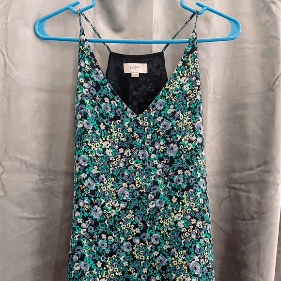 Loft spaghetti strap tank - Picture 2 of 2